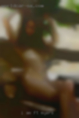 I am  looking for a sexy Ft. Myers lady.