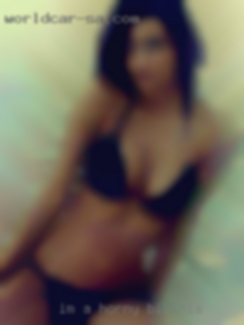 Im a horny guy in bikinis that wants ro get nasty.